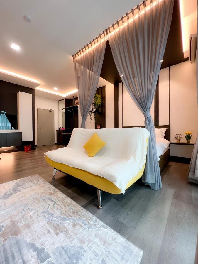 Aurora Vista Homestay Bangi At Vista Bangi With Wifi Netflix Gym Sauna Coway Swimming Pool-River View Каджанг Екстер'єр фото